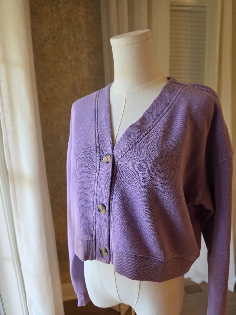 Double Zero Lavender Cropped Cotton-Blend V-Neck Cardigan M NWOT